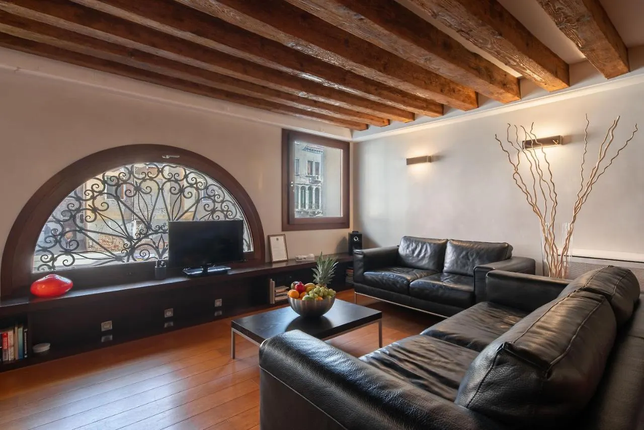 Ve.N.I.Ce Cera San Moise Daire Venedik